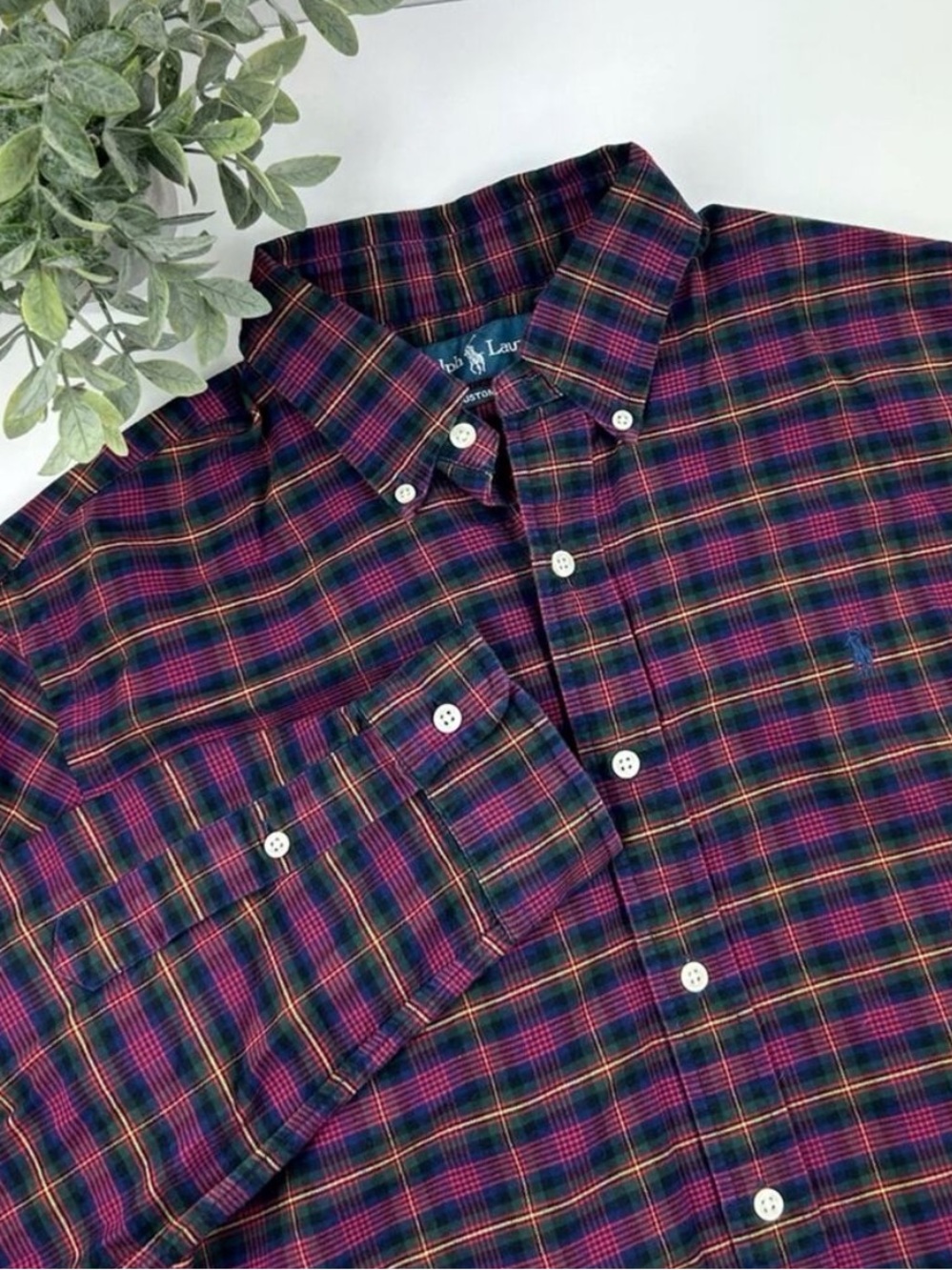Ralph Lauren Custom Fit 100% Cotton Plaid Button Down Size Medium